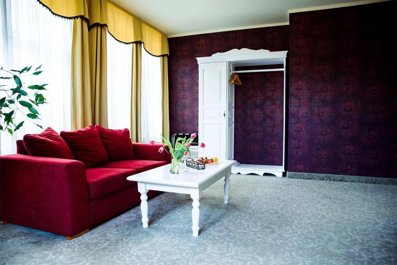 ולגה Hotel Metsis מראה חיצוני תמונה