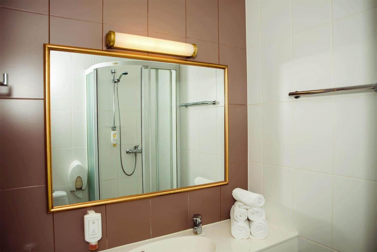 ולגה Hotel Metsis מראה חיצוני תמונה